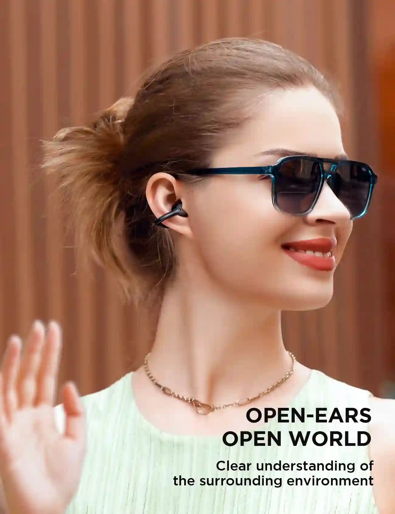 JOYROOM JR-OE3 clip-on earbuds close-up view